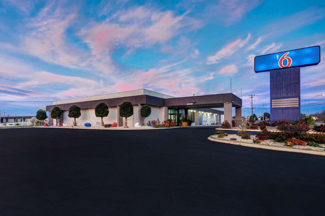 Motel 6 Burlington Buitenkant foto