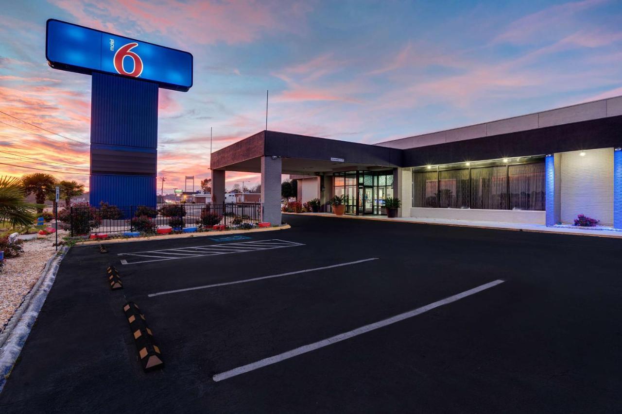 Motel 6 Burlington Buitenkant foto