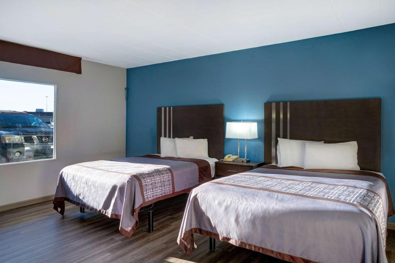 Motel 6 Burlington Buitenkant foto