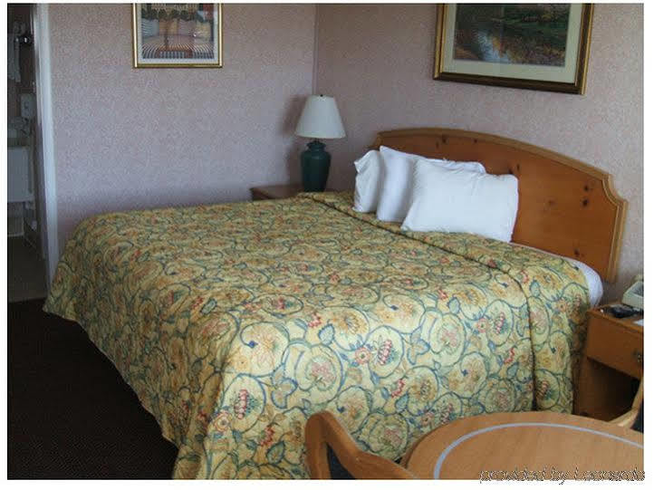 Motel 6 Burlington Buitenkant foto