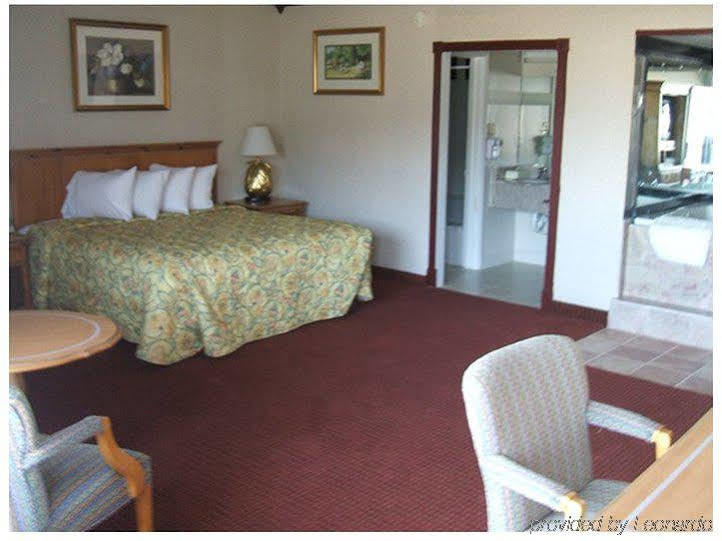 Motel 6 Burlington Buitenkant foto