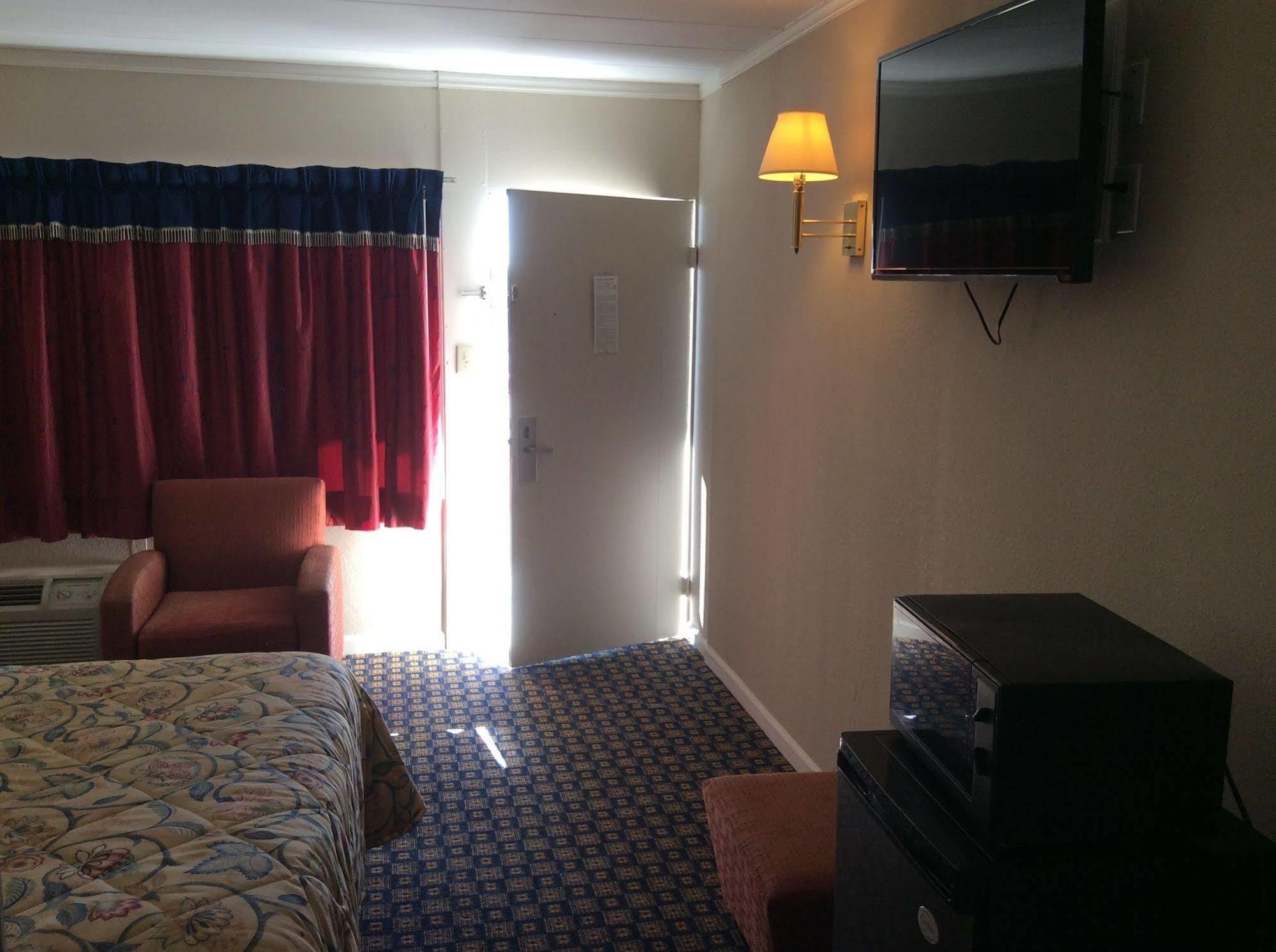 Motel 6 Burlington Buitenkant foto