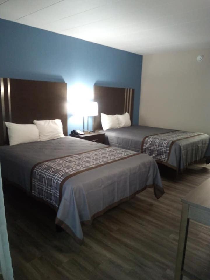 Motel 6 Burlington Buitenkant foto